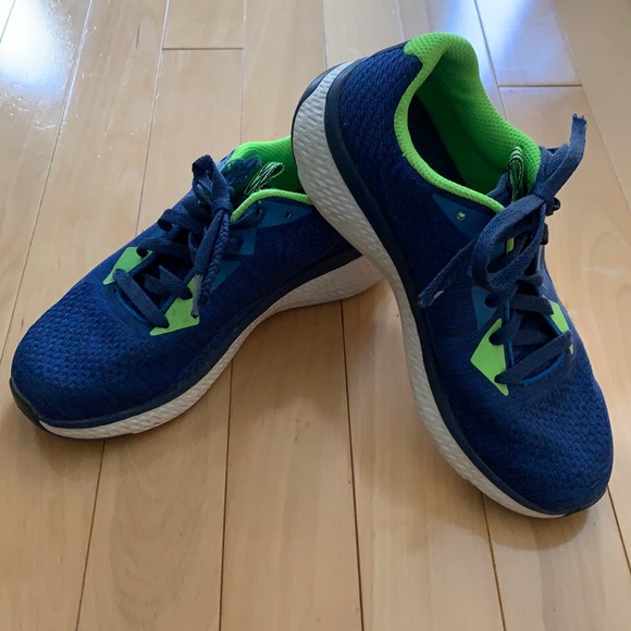 🌟HostPick🌟Skechers Sneakers- size 3 Boys Youth - Picture 2 of 13